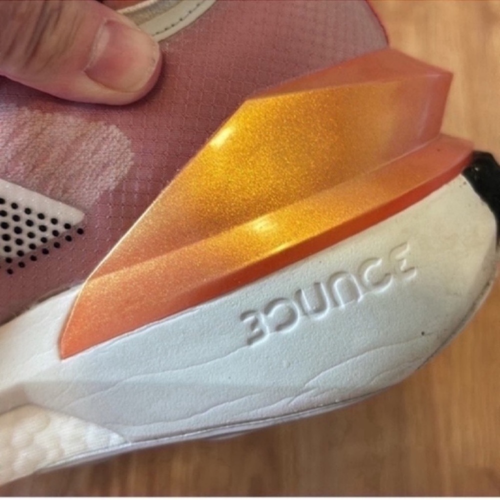 Adidas Pink and White Sneakers with Cushioned Sole - Picture 5 of 8